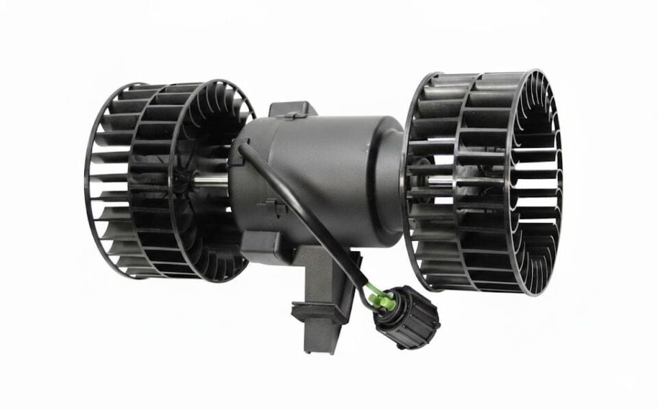 SCANIA 4-SERİ KALORİFER MOTORU KOMPLE ELEKTRİKLİ (NRF) 1495692 1401436 87037 0130111184