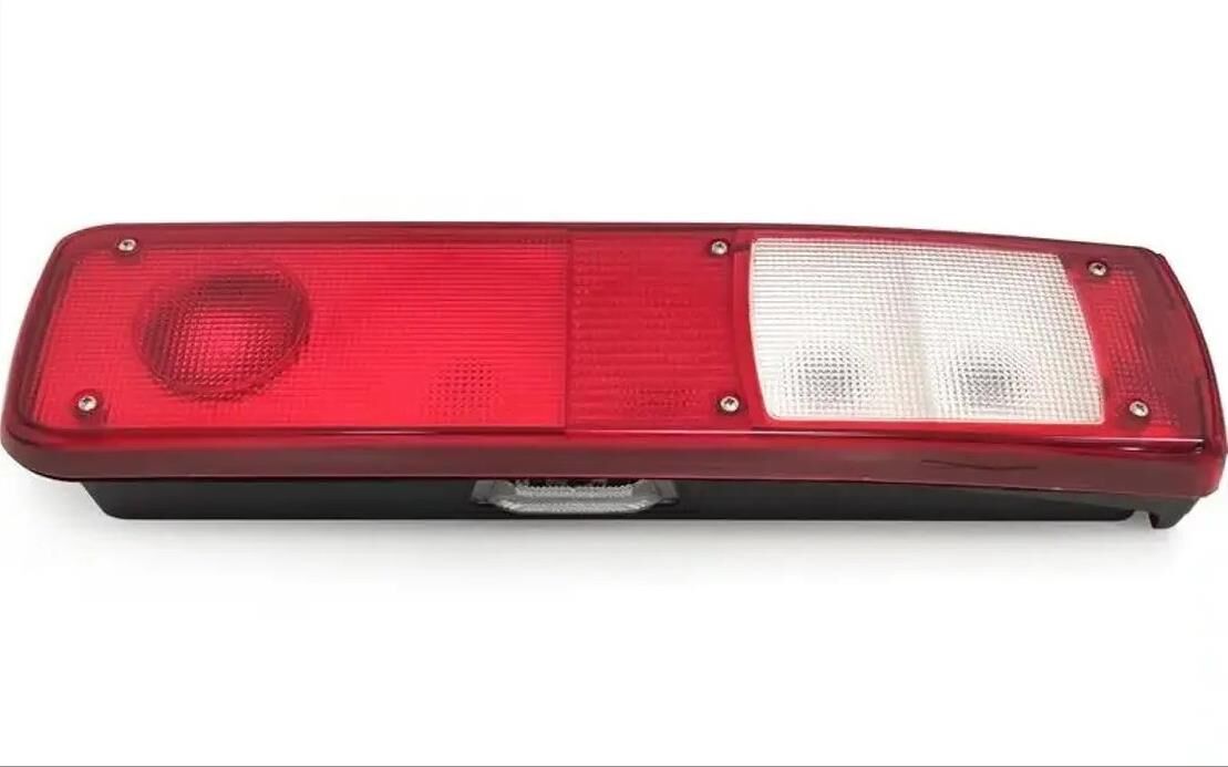 RENAULT PREMIUM 370-410-440-450-4300-460 STOP LAMBASI SOKETLİ (PLAKALI SOKETLİ) SOL 7420802348